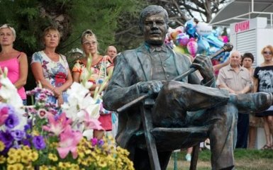 В Крыму жутко запустили распиаренный оккупантами памятник: появилось фото