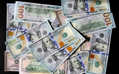 Краху не уникнути - експерт шокував прогнозом про катастрофічне падіння долара