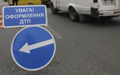 Смертельна ДТП під Києвом: з'явилося відео з місця подій