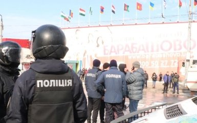 Столкновения в Харькове: полиция задержала десятки людей