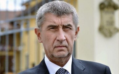 Крымский скандал: в Чехии требуют отставки премьер-министра