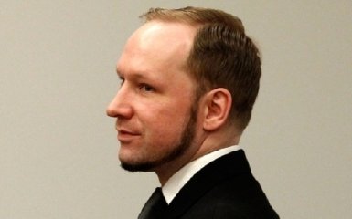 Убивший десятки людей Брейвик пожаловался на суровые условия в тюрьме