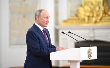 ЄС прокоментував скандальне рішення Путіна щодо шампанського