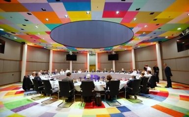 Рада ЄС збирається на екстрене засідання - що сталося
