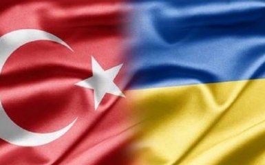 Прем'єр Туреччини заявив про готовність до ЗВТ з Україною