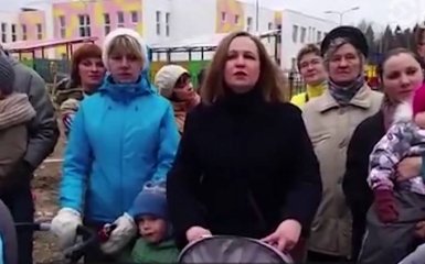 У мережі зібрали справжні звернення росіян до Путіна: опубліковано відео