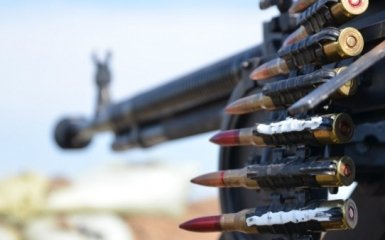 За прошлые сутки боевики 44 раза обстреливали позиции сил АТО (видео)