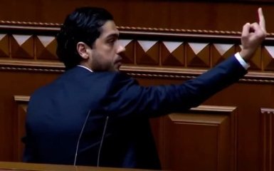 Нардеп Лерос получил подозрение за громкий скандал в Раде