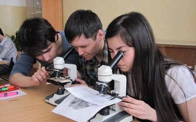 Коли закінчиться навчальний рік в Україні - уже названа дата