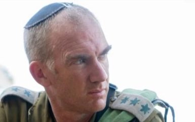 Командир бригады Армии Израиля "Нахаль" Джонатан Стейнберг