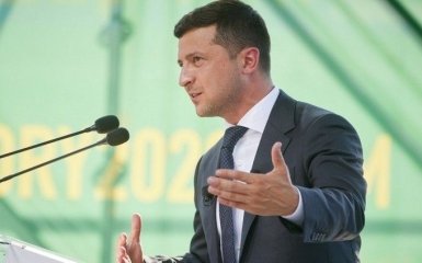 Она ставит палки в колеса - к Зеленскому обратились с неожиданным советом