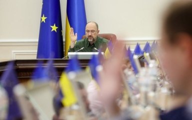 Інвестори погодилися відтермінувати платежі України за зовнішнім боргом