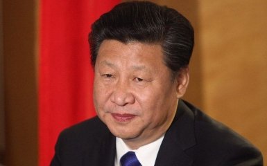 Китай мощно ответил на санкции США и Канады