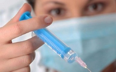 ВООЗ пояснила, кому не дістанеться вакцина від COVID-19 аж до 2022 року