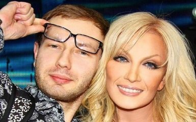 Син розкритикованої в Україні співачки зібрався на Євробачення-2017: з'явилося відео