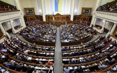 Депутат рассказал, почему фракции Верховной Рады не могут договориться