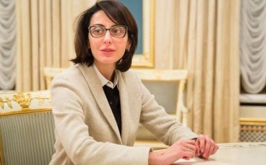 Сенсаційна відставка Деканоїдзе: з'явилося відео заяви і пояснень