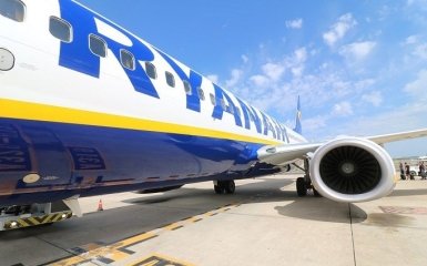 Літак Ryanair екстрено посадили у Берліні