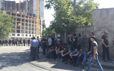В Одесі один з учасників акції проти будівництва Kadorr отримав ножове поранення