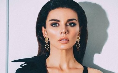 Седокова резко ответила на обвинение в утаивании беременности