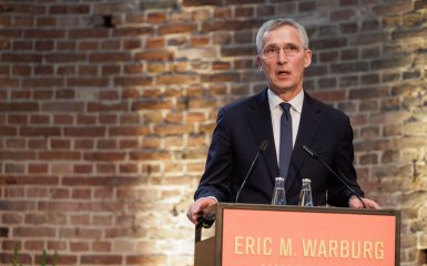 Йенс Столтенберг