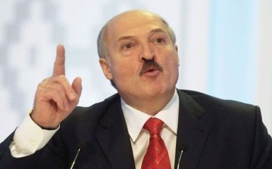Лукашенко образився, що білорусів у Росії називають "нахлібниками"