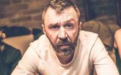 Шнур назло фанатам Путіна виклав фото з українським футболістом