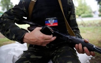 На Донбассе поймали боевика ДНР из отряда Гиви: появилось видео