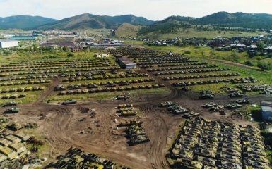 РФ спустошила найбільший склад старої радянської техніки