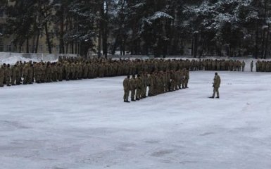 Як проходять масштабні військові збори в Україні: опубліковані вражаючі фото