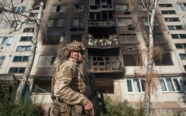 Арестович анонсировал возвращение ВСУ на границу с Луганской областью