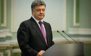 Порошенко дав студентам незвичайну пораду щодо АТО: з'явилося відео