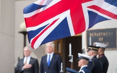 Великобритания наконец ответила на обвинения и требования Украины