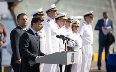Зеленський в Одесі привітав моряків з Днем ВМС України