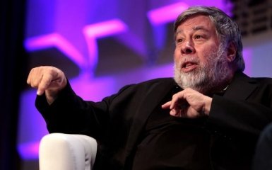 Соучредитель Apple продал свои биткоины: названы причины