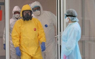 Вакцина несертифицированная. Кремль признался, почему Путин не привился от коронавируса