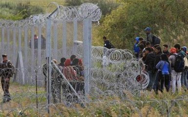 В Германии не успевают регистрировать всех мигрантов - СМИ