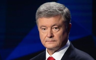 Захопили під час мого візиту - Порошенко розповів, хто здав Крим Росії