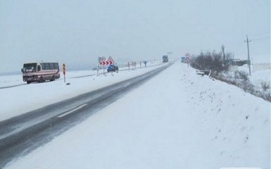 На трасі Одеса-Київ обстріляли пасажирський автобус: з'явилися подробиці