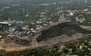 "Сміттєва лавина" на Шрі-Ланці: з'явилися нові дані про загиблих і фото наслідків