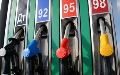 Росія "тимчасово" заборонила експорт пального і дизпалива