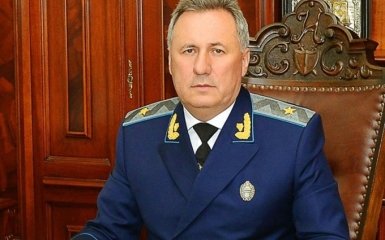 Порошенко вимагає звільнення скандального прокурора: опублікований документ