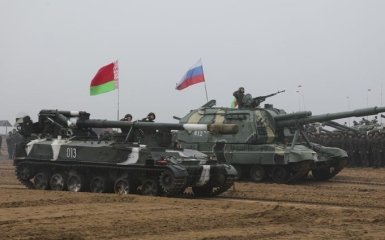 РФ за кілька місяців значно знизила кількість солдатів у Білорусі
