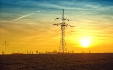 Українців просять скоротити споживання електроенергії  ввечері 10 жовтня
