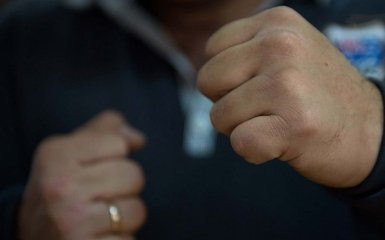 В Киеве наркоман избил военного: опубликованы фото