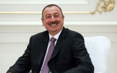 Алієв оголосив дострокові вибори президента в Азербайджані