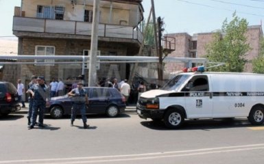 В Армении люди выходят на свой "Майдан"