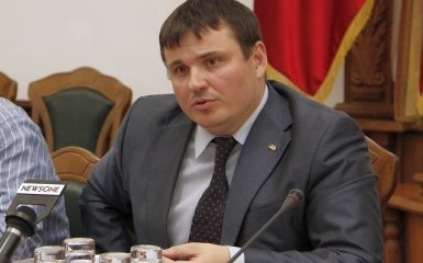 Кабмин принял повторное заявление замминистра обороны об увольнении