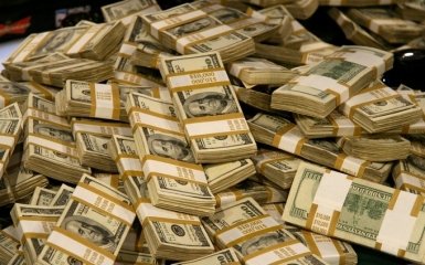 Новый рейтинг богатейших украинцев: Ахметов обеднел, Порошенко - наоборот