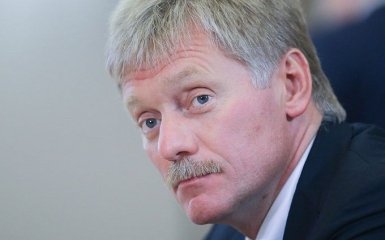 У Путина объяснили отказ ехать во Францию: в сети ехидничают